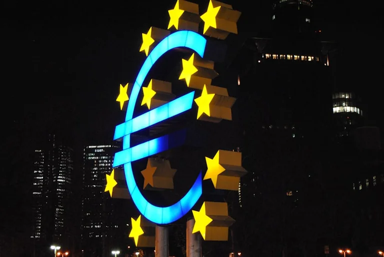 ECB palūkanų sprendimas: ar iki gruodžio bus dar vienas mažinimas?