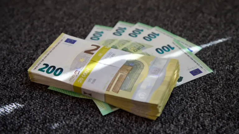 ECB rugsėjo 10-osios sprendimas: paskolų ir santaupų kaina