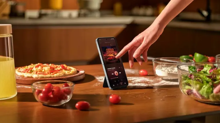 „Xiaomi“ pristato „REDMI Note 17“: telefonai su 9210 mAh baterija