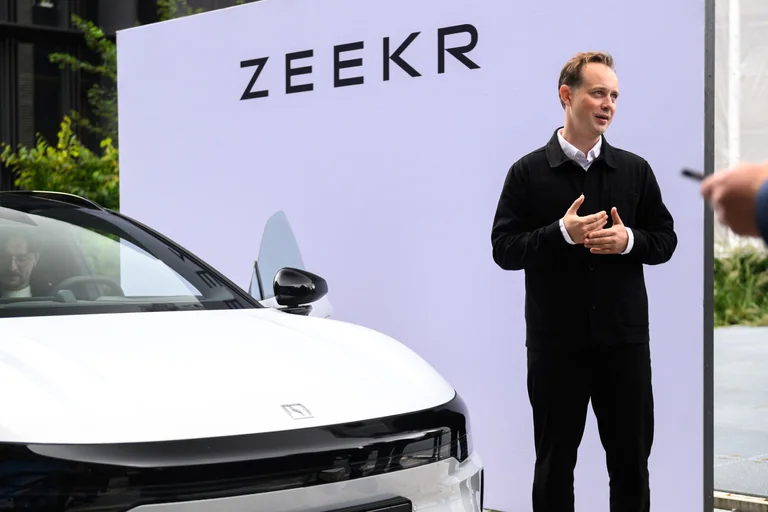 „Zeekr“ automobiliai jau Vilniuje: prekyba prasidės vėliau